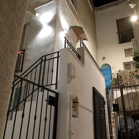 La Corte Guest House Bari Exterior photo