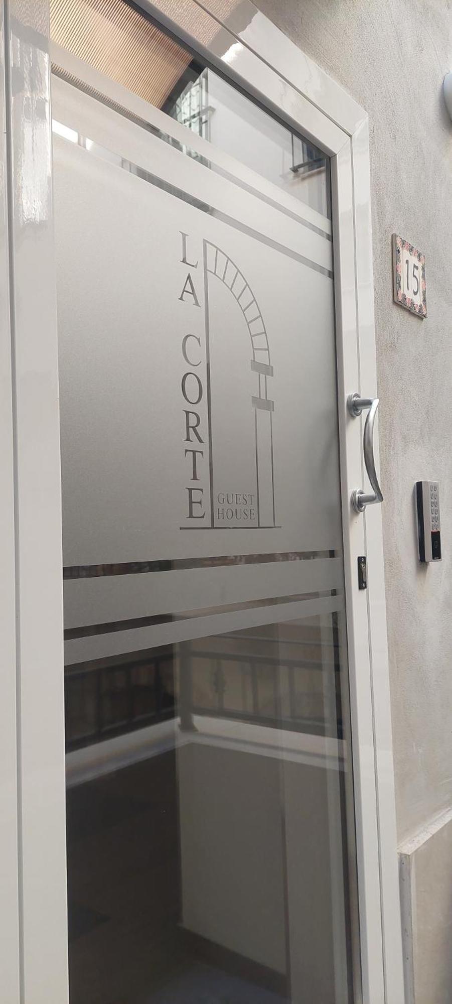 La Corte Guest House Bari Exterior photo