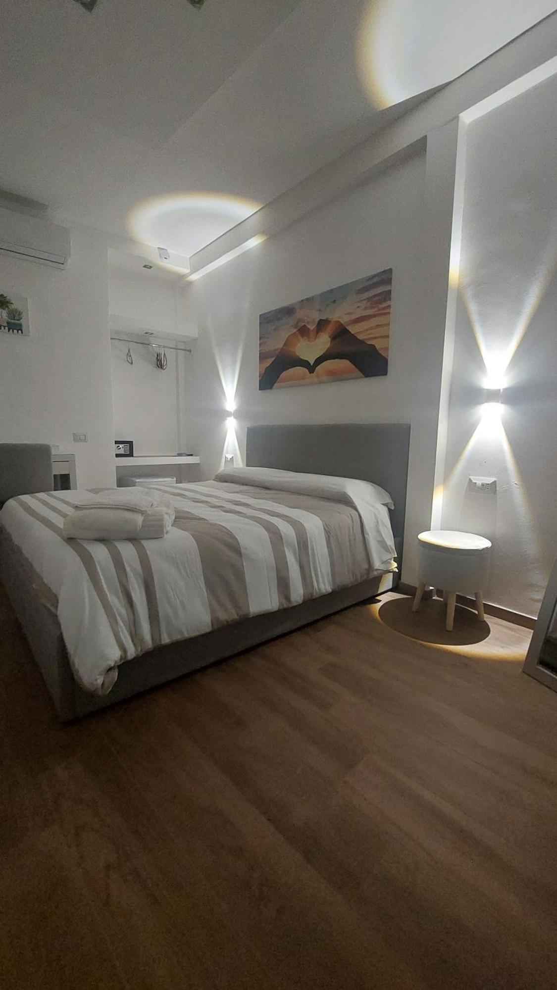 La Corte Guest House Bari Exterior photo