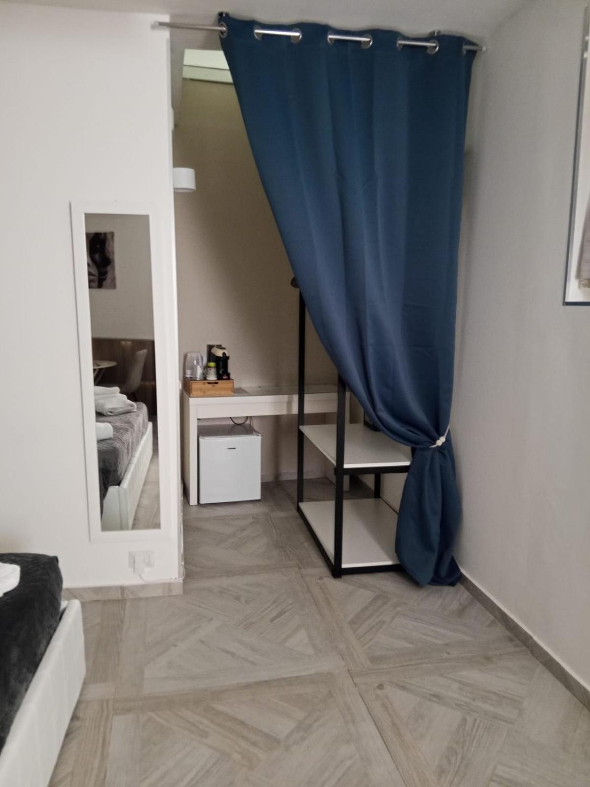 La Corte Guest House Bari Exterior photo